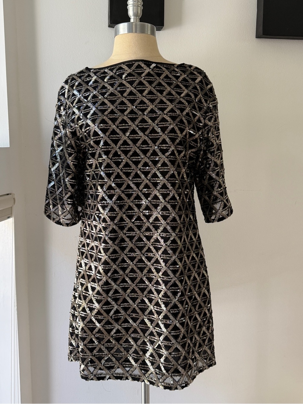 Laundry By Shelli Segal Black Dress with Silver Geometric Sequin Overlay
